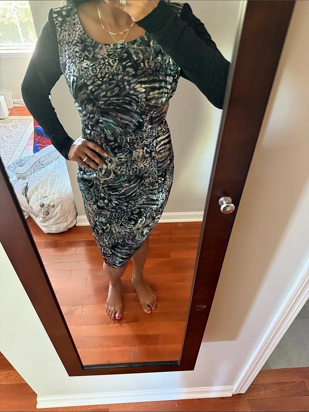 Abstract Midi Dress in Black & Green Like New